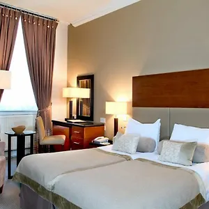 3* Отель The Parliament House